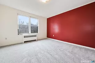 46 Nob Hill Cir, Bridgeport, CT 06610 - Photo 7