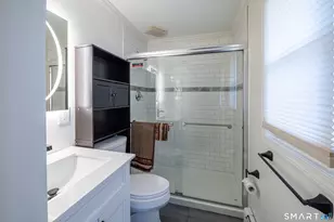 6 Liberty Terrace, North Haven, CT 06473 - Photo 21