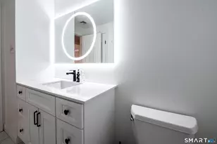 6 Liberty Terrace, North Haven, CT 06473 - Photo 17