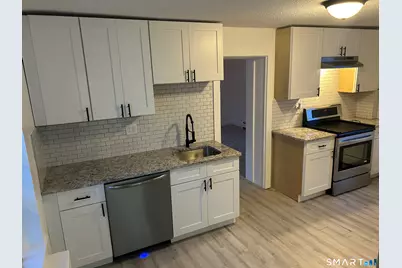 7 Rose Street, Norwich, CT 06360 - Photo 5