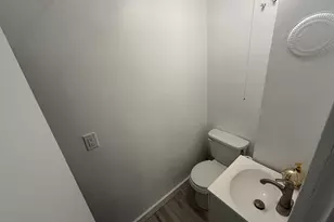 7 Rose St, Norwich, CT 06360 - Photo 15