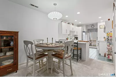 77 Locust Avenue #APT 124, New Canaan, CT 06840 - Photo 9