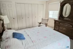 1162 Middle Turnpike W, Manchester, CT 06040 - Photo 13