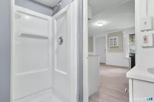 18 Hobart St, Meriden, CT 06450 - Photo 13