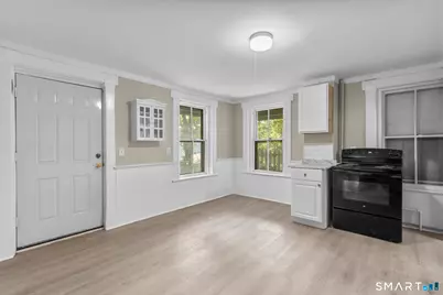 18 Hobart Street, Meriden, CT 06450 - Photo 7