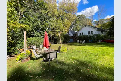 399 West Woods Road, Hamden, CT 06518 - Photo 35