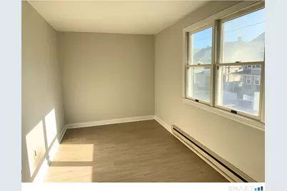 74 Garfield Avenue #2nd floor, Bridgeport, CT 06606 - Photo 9