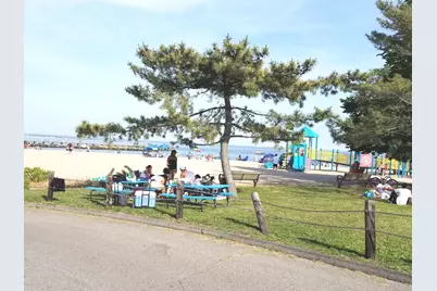 1093 Shippan Avenue, Stamford, CT 06902 - Photo 31