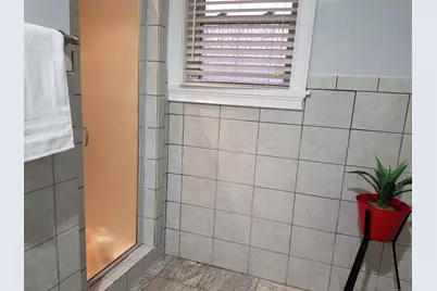 1093 Shippan Avenue, Stamford, CT 06902 - Photo 5