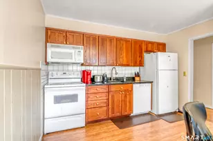 18 Fernwood Ln, Cheshire, CT 06410 - Photo 7