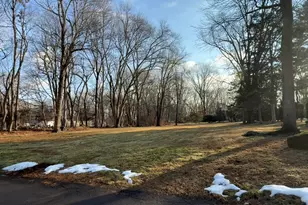 18 Fernwood Ln, Cheshire, CT 06410 - Photo 3