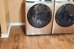 39 Nash Pl, Norwalk, CT 06854 - Photo 23