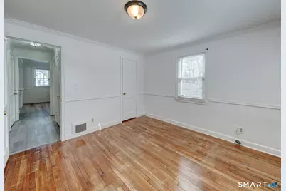 50 Pleasant Drive, Hamden, CT 06514 - Photo 17