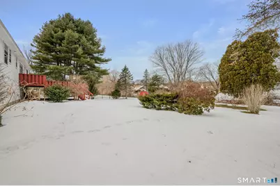 335 Judson Avenue, Groton, CT 06355 - Photo 35