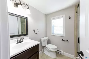 18 Day Spring Ave, Hamden, CT 06518 - Photo 11