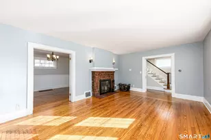 18 Day Spring Ave, Hamden, CT 06518 - Photo 9