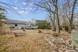 10 Amherst Ct, Groton, CT 06355 - Photo 5