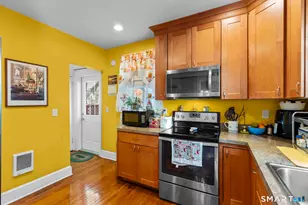 91 Brown St, West Haven, CT 06516 - Photo 11