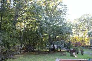 211 Macktown Rd, Windsor, CT 06095 - Photo 23