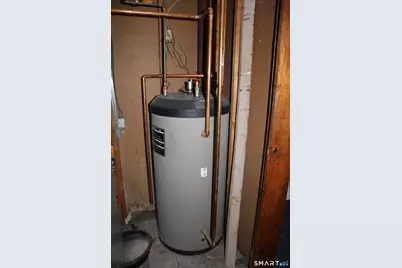 211 Macktown Road, Windsor, CT 06095 - Photo 27