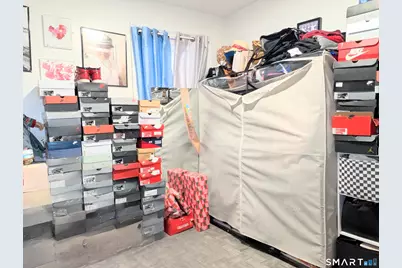 188 Holly Street, Bridgeport, CT 06607 - Photo 23