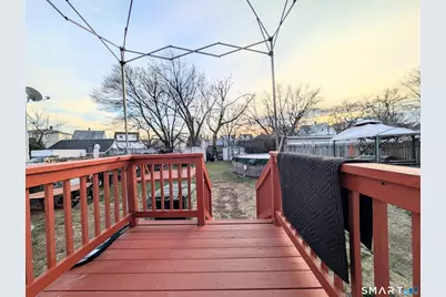 188 Holly Street, Bridgeport, CT 06607 - Photo 9