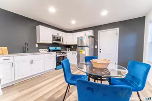 51 Cooper St, Manchester, CT 06040 - Photo 7