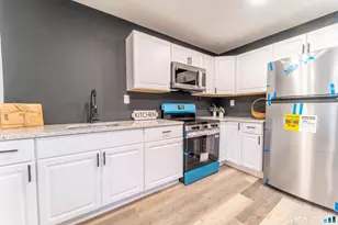 51 Cooper St, Manchester, CT 06040 - Photo 9