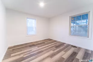 51 Cooper St, Manchester, CT 06040 - Photo 17