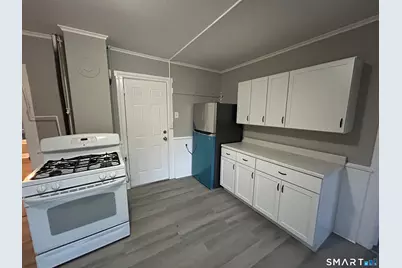 112 High Street, Vernon, CT 06066 - Photo 3