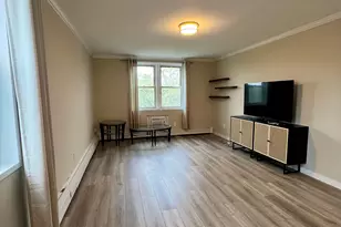 140 Grove St, Stamford, CT 06901 - Photo 3