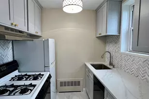 140 Grove St, Stamford, CT 06901 - Photo 7