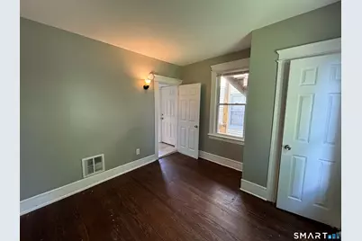 334 Hollister Street, Stratford, CT 06615 - Photo 13