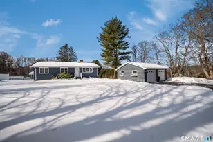 15 Wahconah Dr, Bozrah, CT 06334 - Photo 1