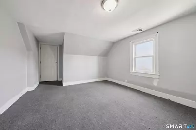 73 Orange Street, Bridgeport, CT 06607 - Photo 23