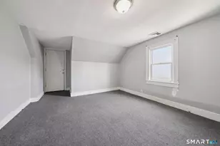 73 Orange St, Bridgeport, CT 06607 - Photo 23