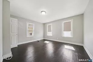 73 Orange St, Bridgeport, CT 06607 - Photo 19