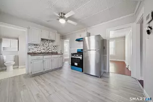 73 Orange St, Bridgeport, CT 06607 - Photo 7