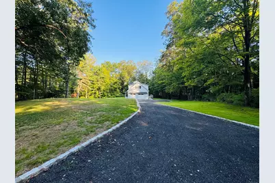 238 Berkshire Road, Newtown, CT 06482 - Photo 5