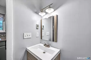 371 Emmett St, Bristol, CT 06010 - Photo 19