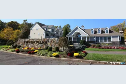 22 Ashwood Circle #22, Shelton, CT 06484 - Photo 3