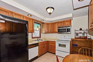 275 Moosup Pond Rd, Plainfield, CT 06354 - Photo 3