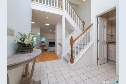 12 Boulevard Drive #31-172, Danbury, CT 06810 - Photo 3