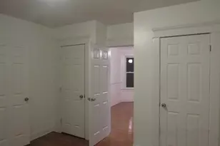 25 Lincoln Ave, Norwalk, CT 06854 - Photo 9