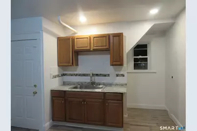 25 Lincoln Avenue, Norwalk, CT 06854 - Photo 13