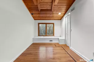 33 Douglas Ave, Stamford, CT 06906 - Photo 13