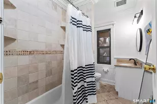 33 Douglas Ave, Stamford, CT 06906 - Photo 25