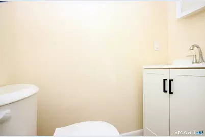 24 Woodward Avenue #APT 46, New Haven, CT 06512 - Photo 17