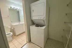 20 Orchard St, Brookfield, CT 06804 - Photo 11