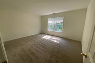 20 Orchard St, Brookfield, CT 06804 - Photo 9